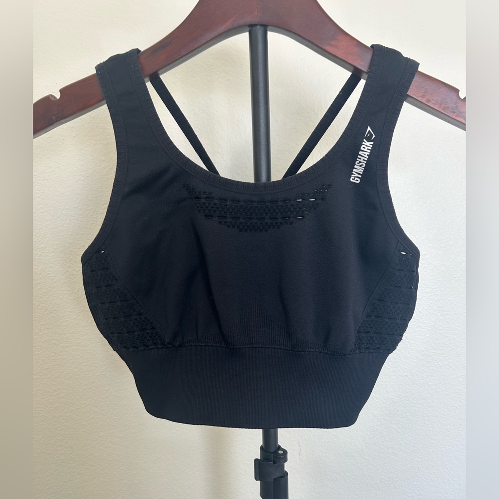 Gymshark Women's Sports Bra Size Small, Light Support, Black